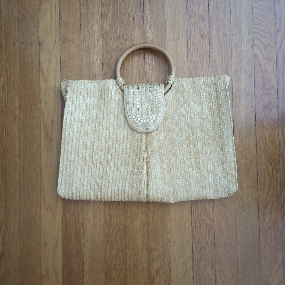 Straw tote bag